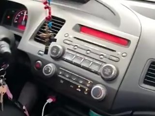 Honda Civic si does burnout and makes sexy noises!