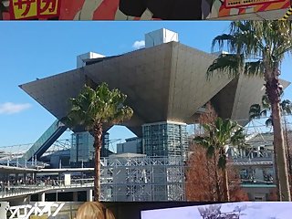 COMIKET: An analysis of the Most Important Hentai Convention.